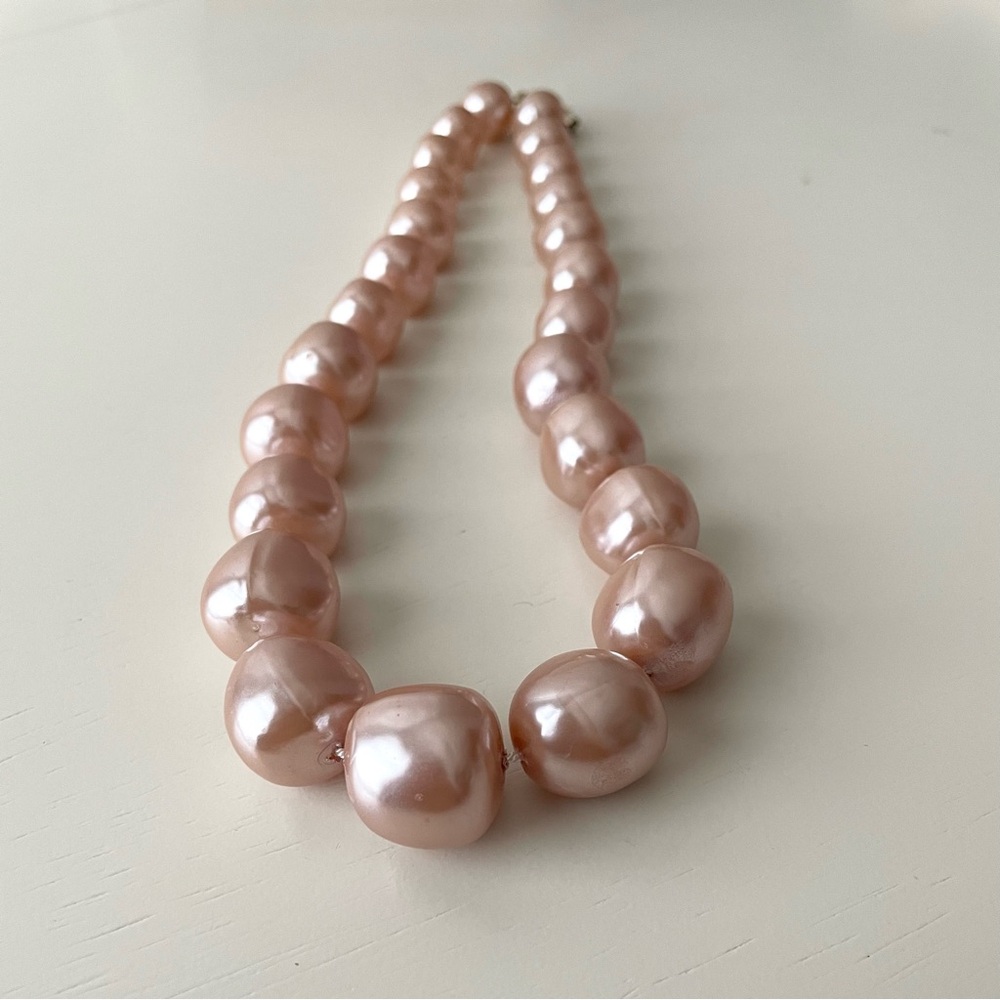 Gorgeous vintage champagne blush faux chunky pearl choker necklace midcentury - Picture 10 of 10